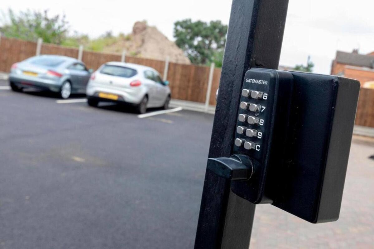 Sav Apartments Clarence Street-Loughborough Oda fotoğraf